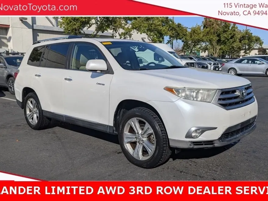 2011 Toyota Highlander Limited photo 1