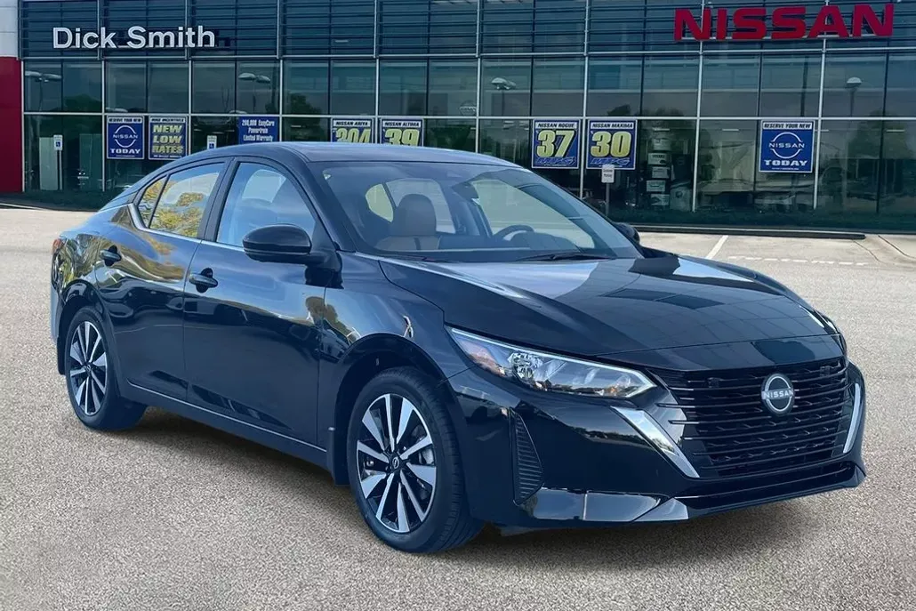2025 Nissan Sentra SV photo 1