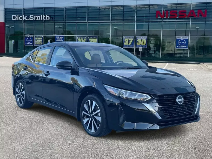 2025 Nissan Sentra SV photo 1