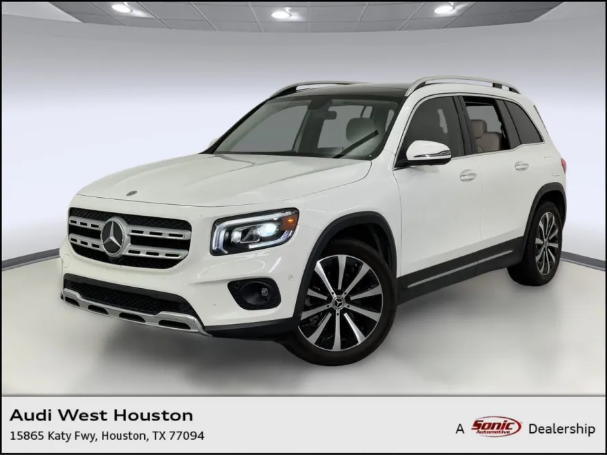 2022 Mercedes Benz GLB 250 photo 1