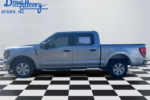 2023 Ford F-150 XLT photo 2