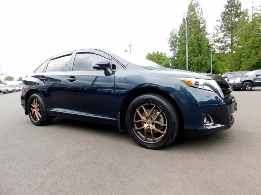 2013 Toyota Venza Limited photo 1