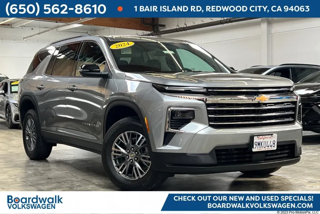 2024 Chevrolet Traverse photo 1