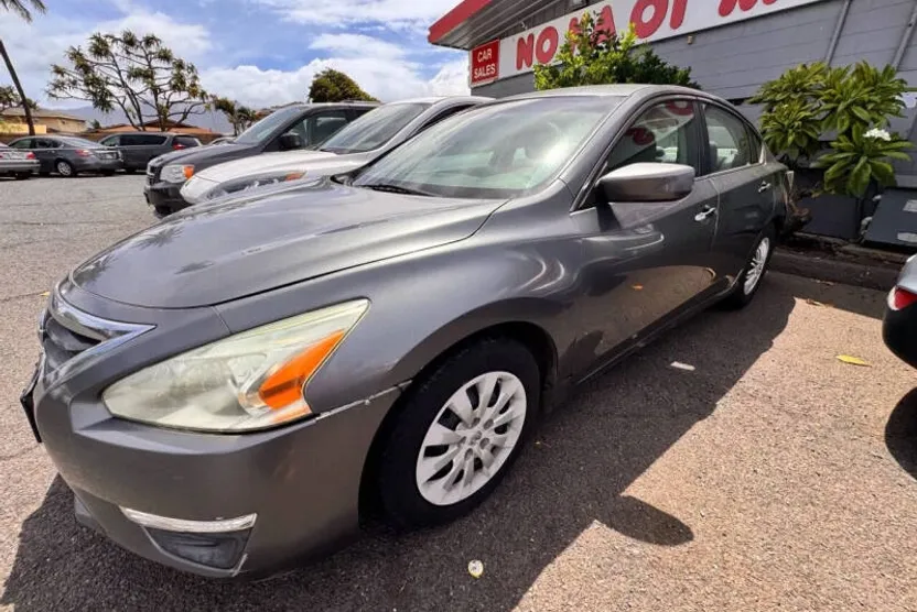 2015 Nissan Altima 2.5 photo 1