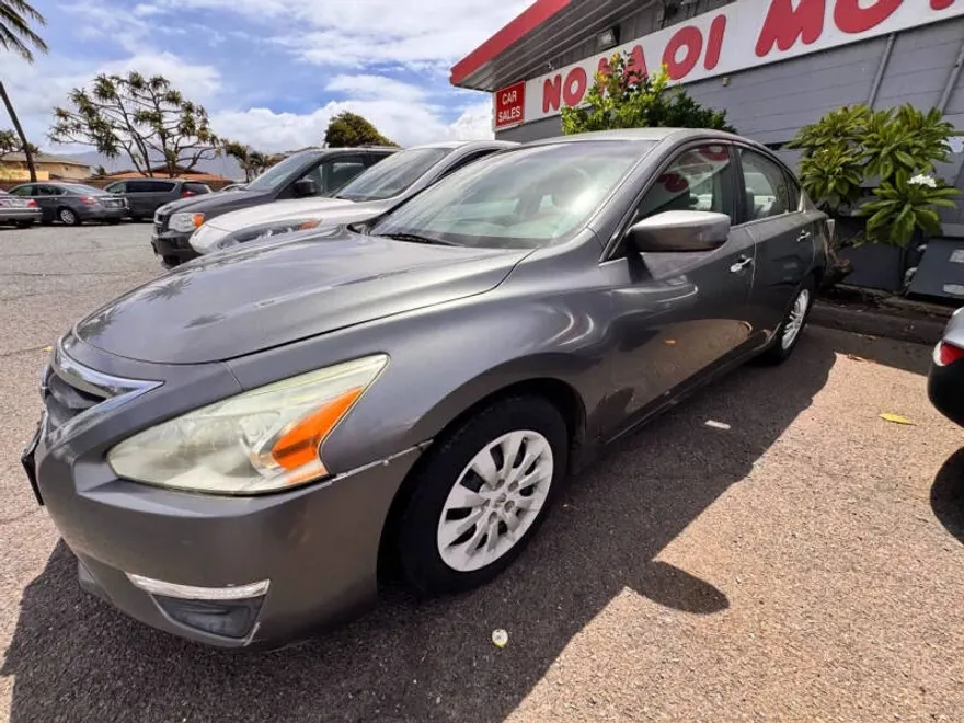 2015 Nissan Altima 2.5 photo 1