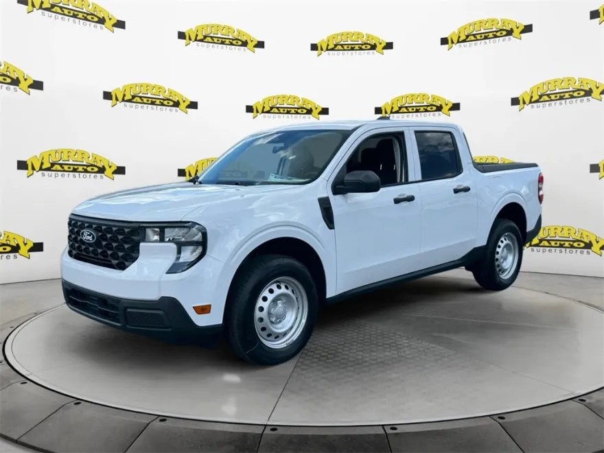 2025 Ford Maverick XL photo 1