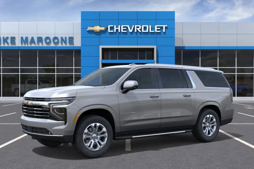 2026 Chevrolet Suburban LT photo 1