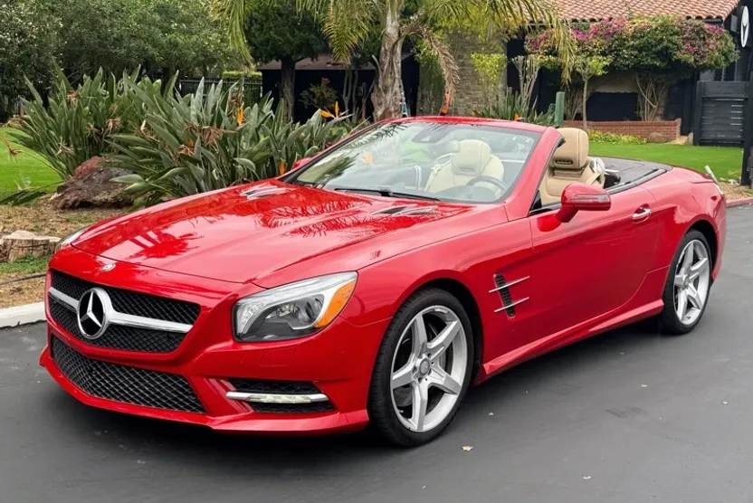 2014 Mercedes Benz SL 550 photo 1