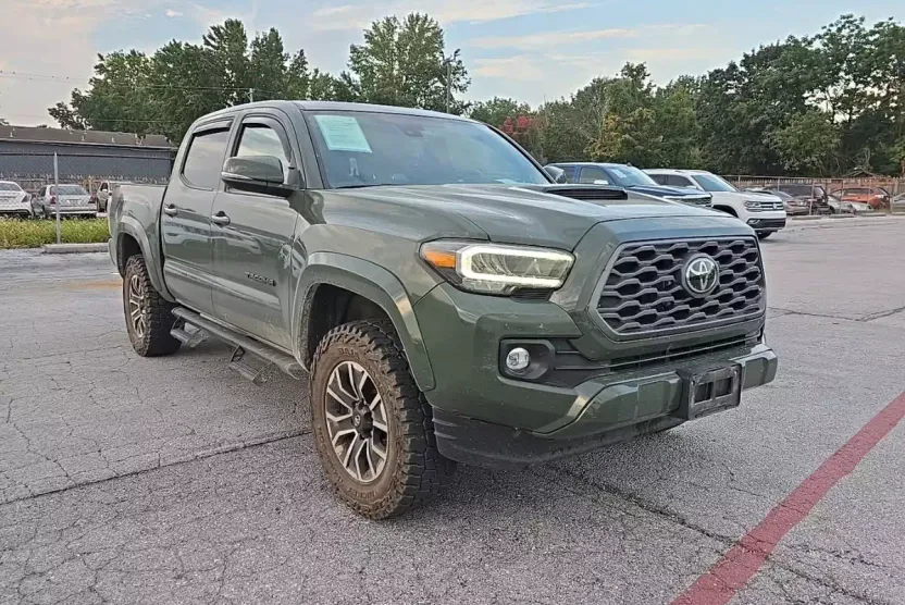 2022 Toyota Tacoma TRD Sport V6 4x4 SR photo 1
