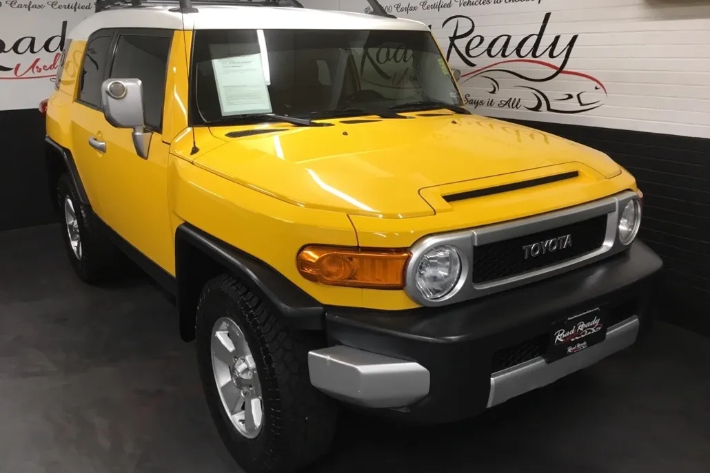 2008 Toyota FJ Cruiser Base photo 1