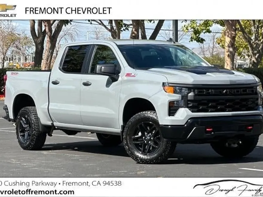 2024 Chevrolet Silverado 1500 Custom Trail Boss photo 1