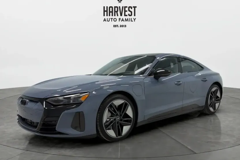 2023 Audi RS e-tron GT Base photo 1