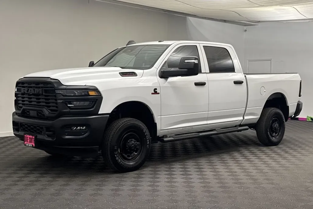2025 Ram 2500 Tradesman photo 1