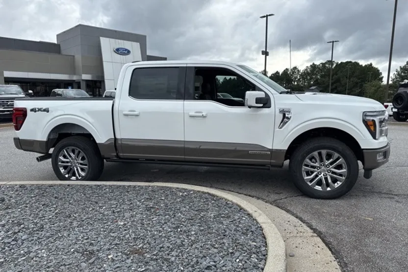 2025 Ford F-150 King Ranch photo 1