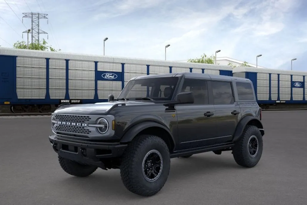 2025 Ford Bronco Badlands photo 1