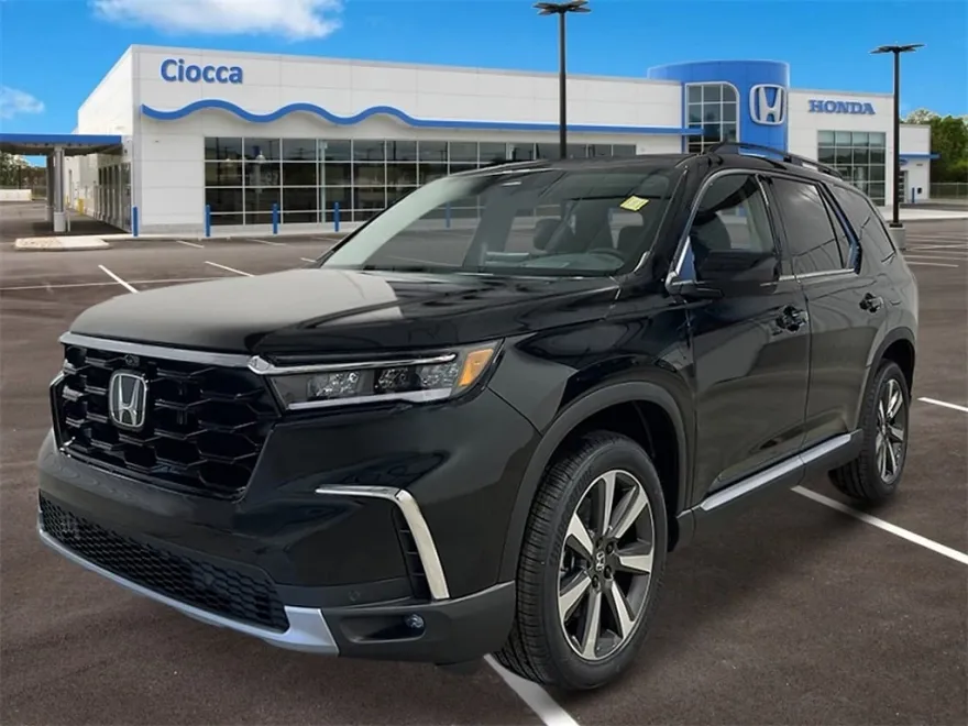 2025 Honda Pilot Elite photo 1