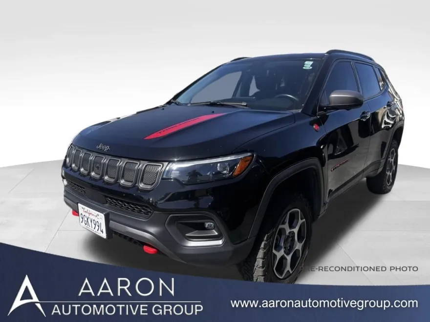 2022 Jeep Compass Trailhawk photo 1