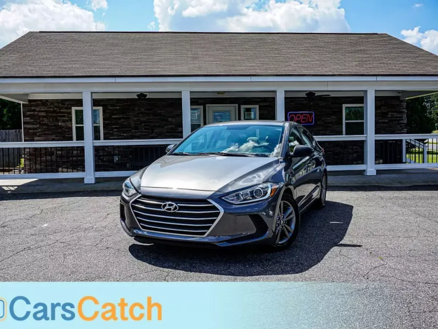 2018 Hyundai Elantra SE photo 1