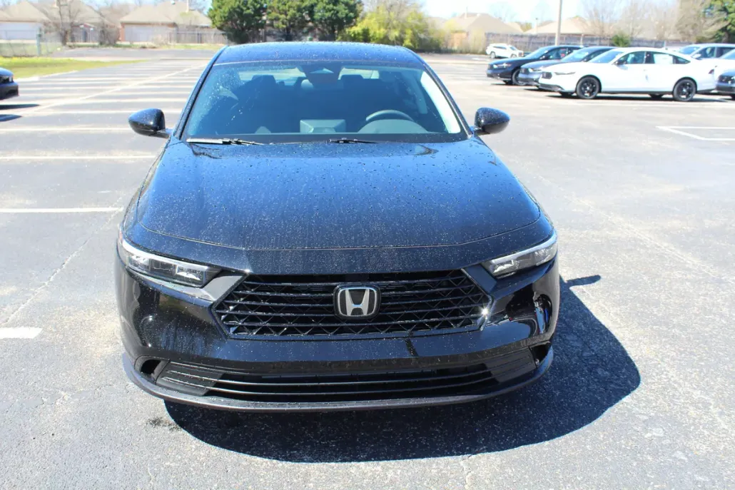 2025 Honda Accord SE photo 1