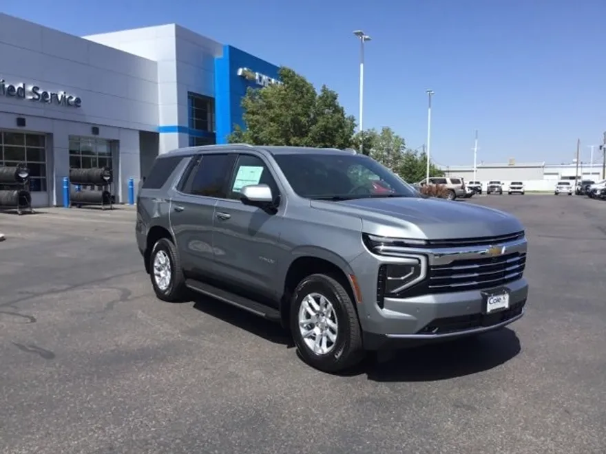 2025 Chevrolet Tahoe LT photo 1