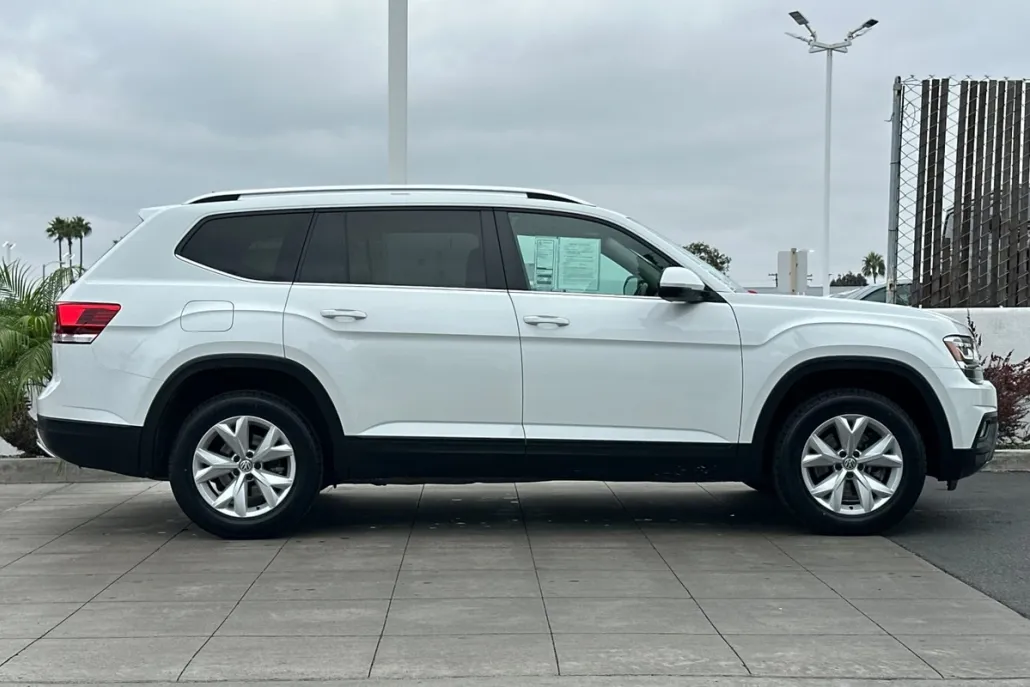 2018 Volkswagen Atlas SE Technology photo 1