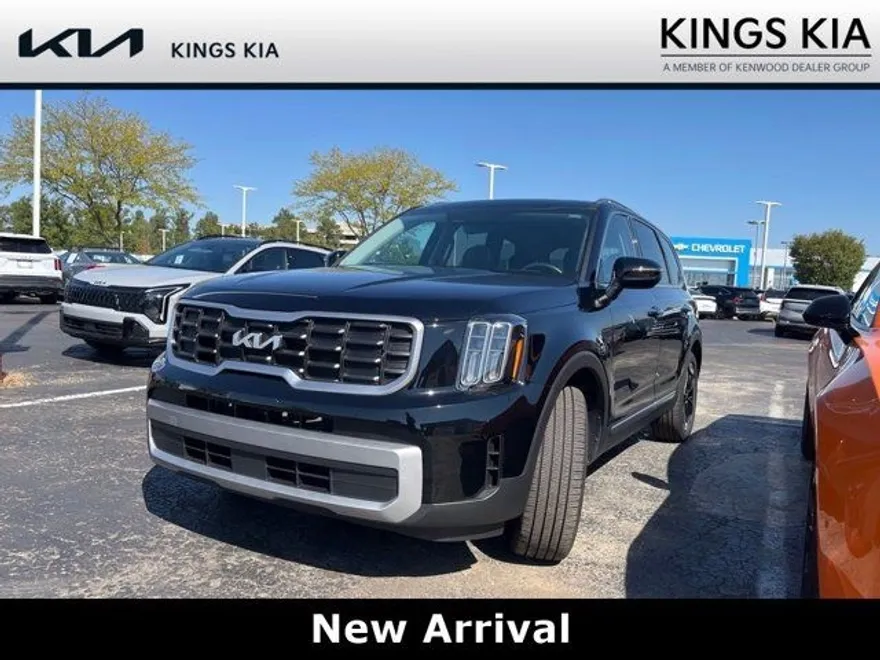 2023 Kia Telluride S photo 1
