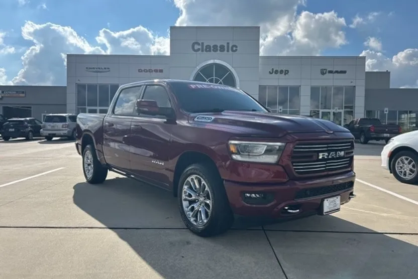 2024 Ram 1500 Laramie photo 1