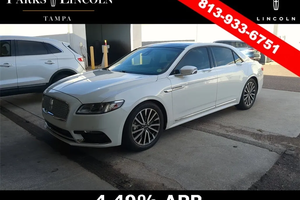 2020 Lincoln Continental Standard photo 1