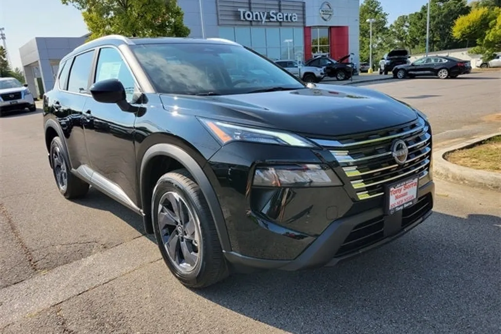 2026 Nissan Rogue SV photo 1