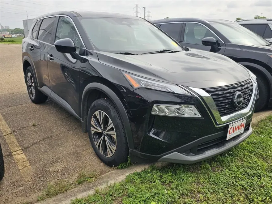 2023 Nissan Rogue SV photo 1