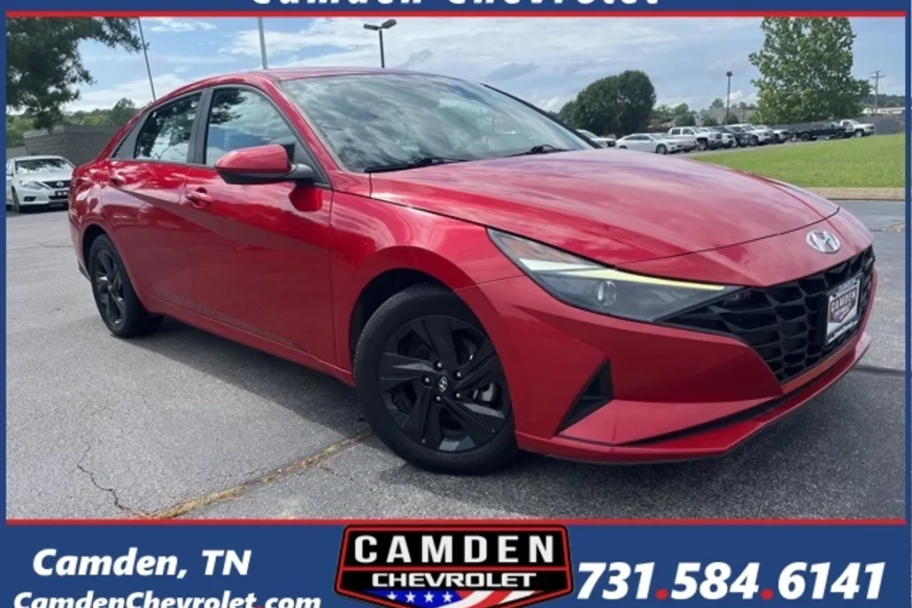 2021 Hyundai Elantra SEL photo 1