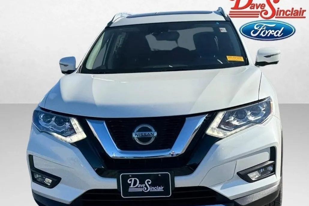 2019 Nissan Rogue SL photo 1