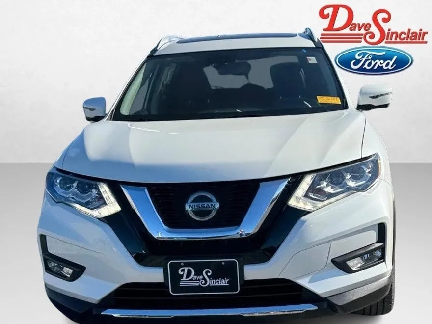 2019 Nissan Rogue SL photo 1