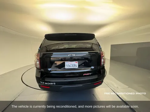 2023 Chevrolet Suburban RST photo 4