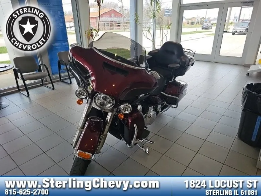 2015 Harley Davidson Ultra Classic Low FLHTCUL photo 1