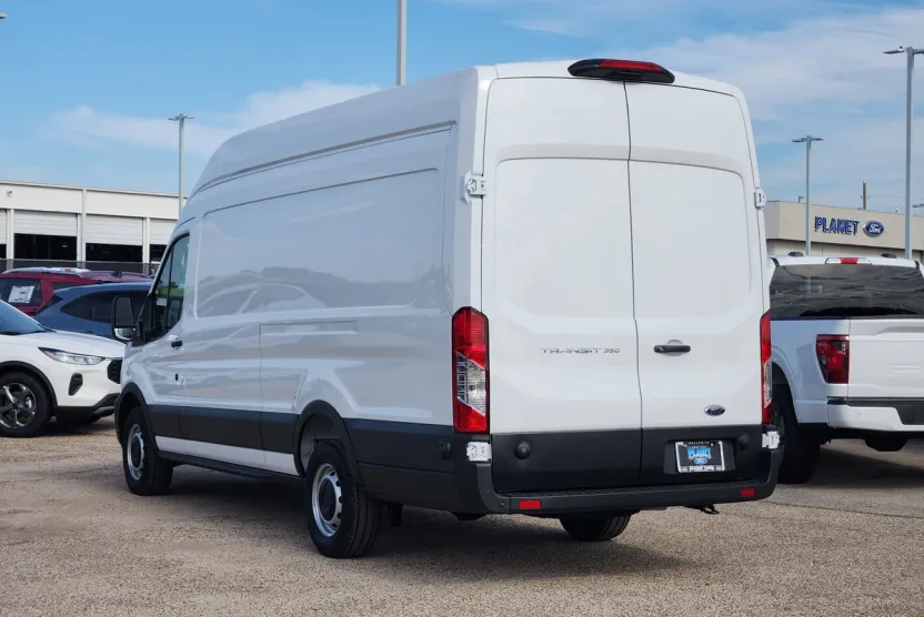 2025 Ford Transit photo 1