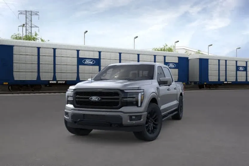 2025 Ford F-150 Lariat photo 1