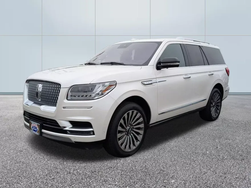 2019 Lincoln Nautilus Reserve photo 1