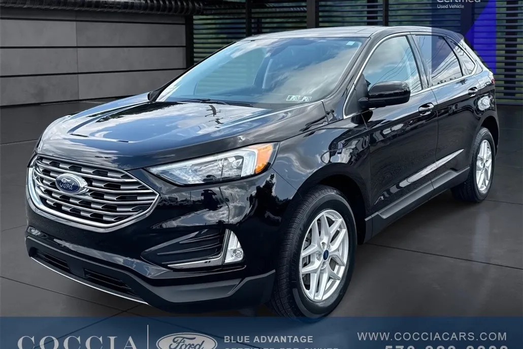 2022 Ford Edge SEL photo 1