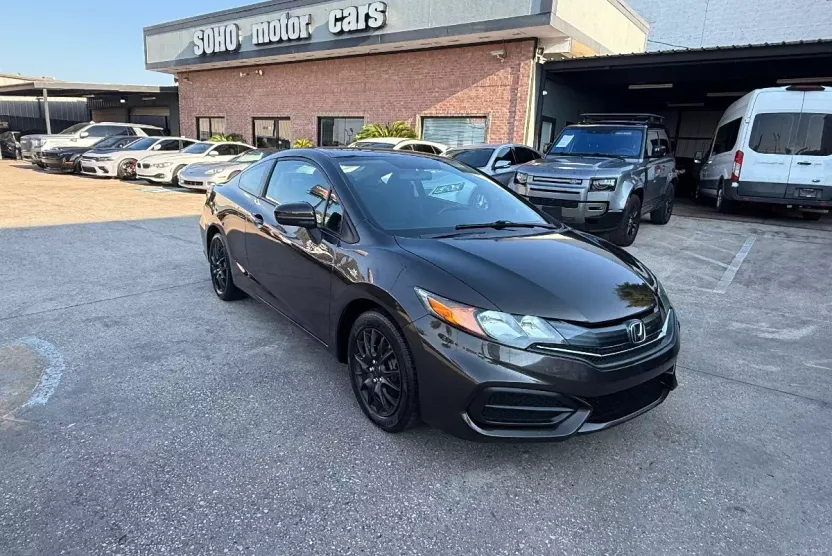 2014 Honda Civic LX photo 1