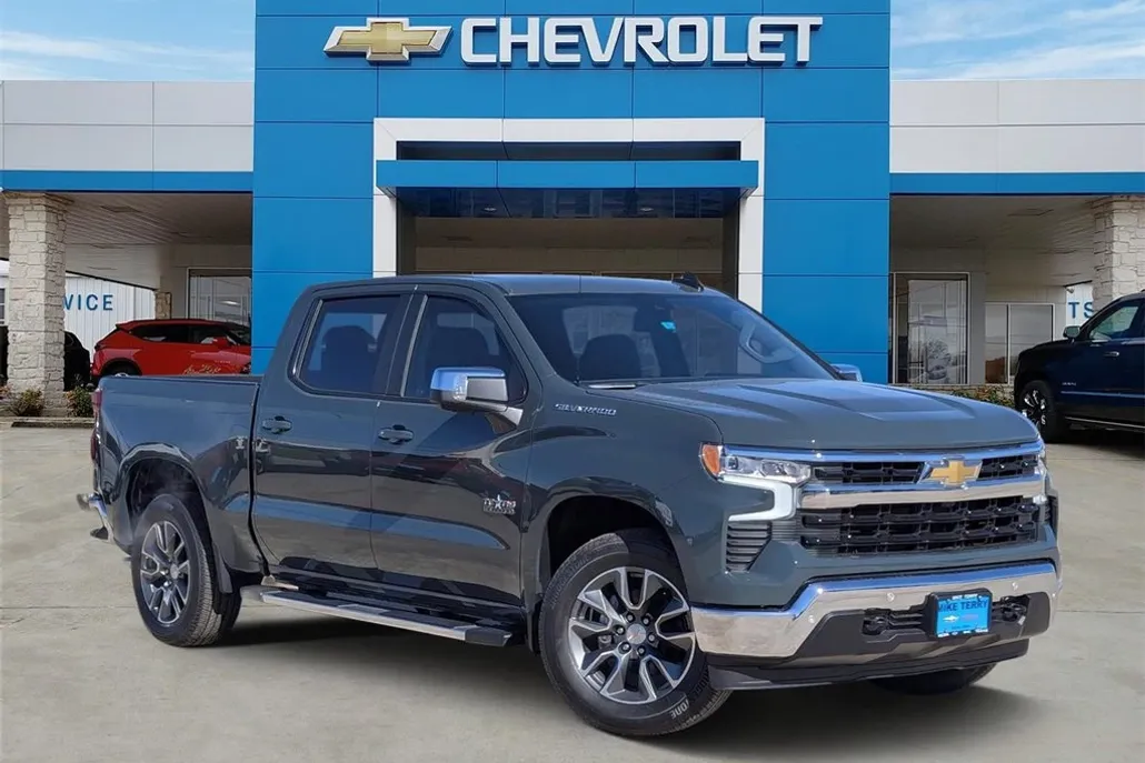 2025 Chevrolet Silverado 1500 LT photo 1