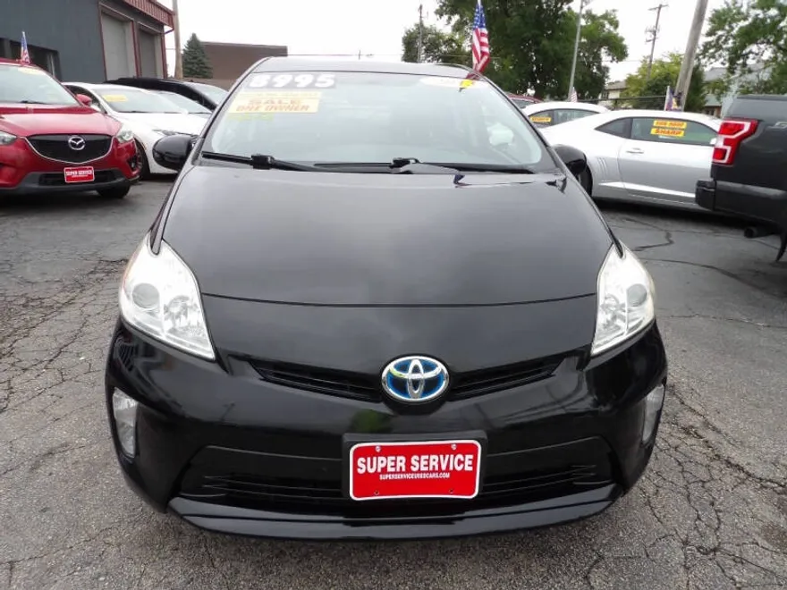 2013 Toyota Prius Two photo 1