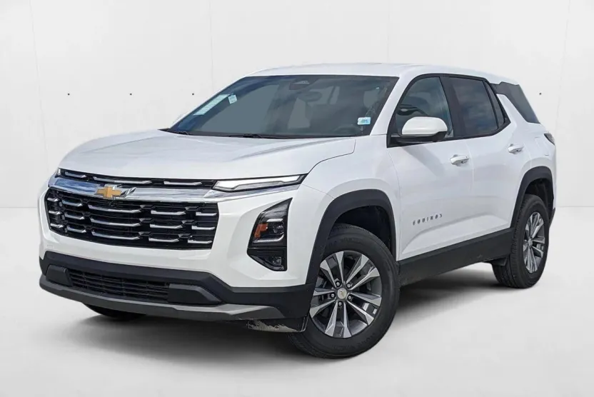 2025 Chevrolet Equinox LT photo 1