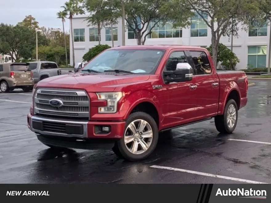 2015 Ford F-150 Platinum photo 1