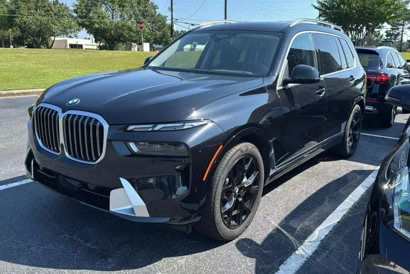 2025 Bmw X7 xDrive40i photo 1
