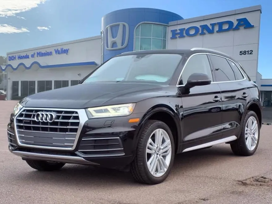 2020 Audi Q5 45 Premium photo 1
