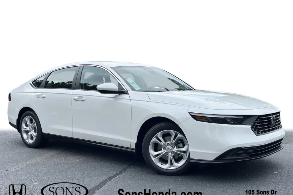 2025 Honda Accord LX photo 1