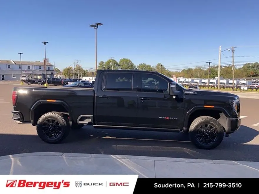 2025 Gmc Sierra HD AT4 photo 1