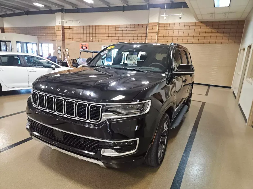 2024 Jeep Wagoneer Series III photo 1