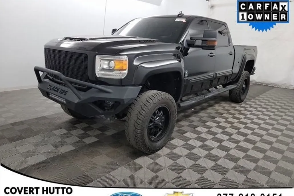2019 Gmc Sierra HD Denali photo 1